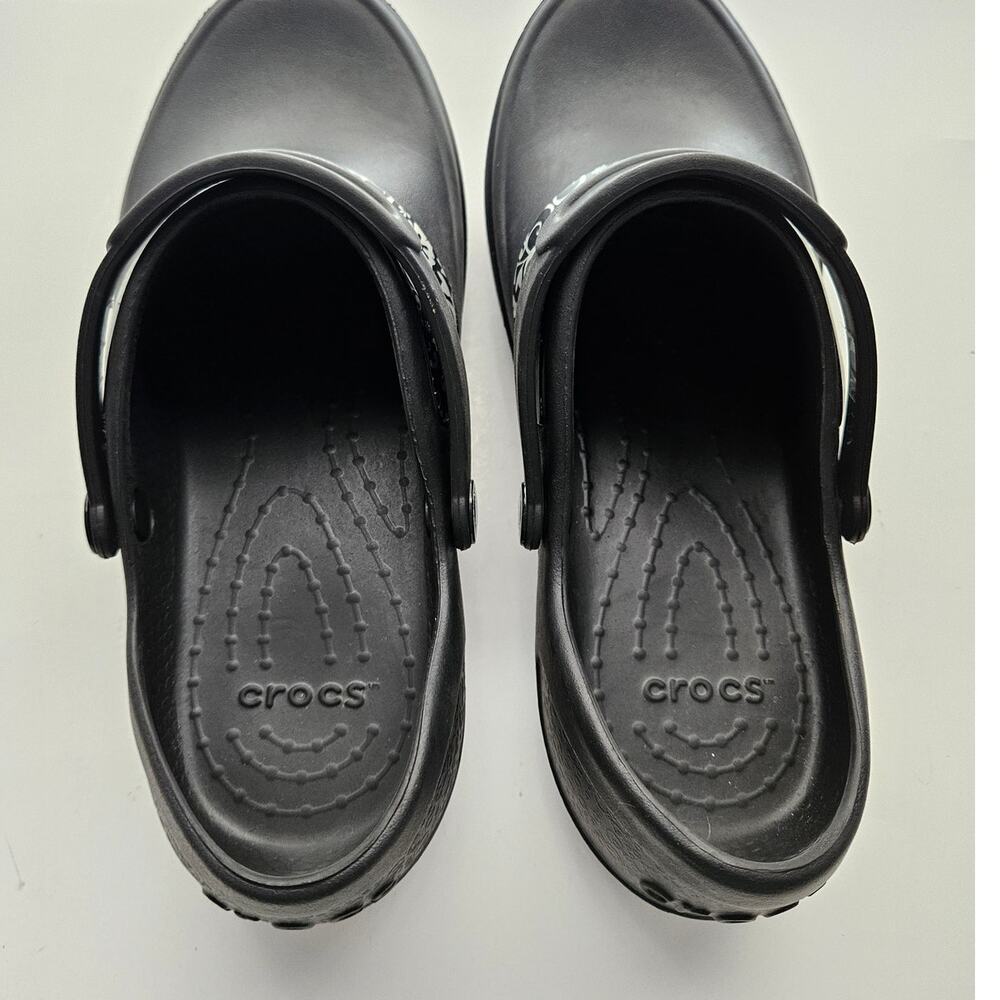 Crocs Women Size 7 Solid Black with White Flower Trim Slingback Mule Beach Shoe - Picture 4 of 9